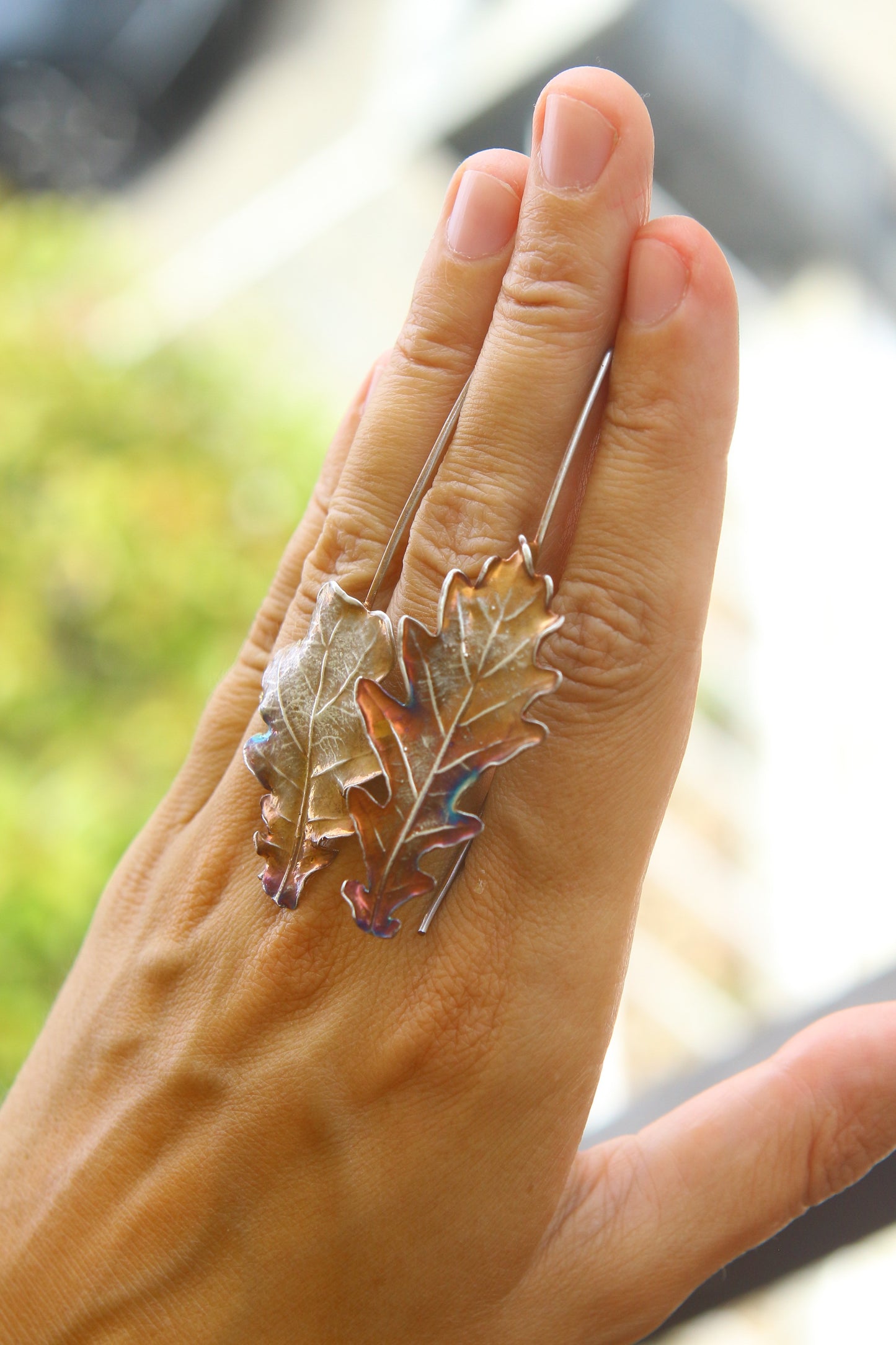 Brincos com folhas de carvalho