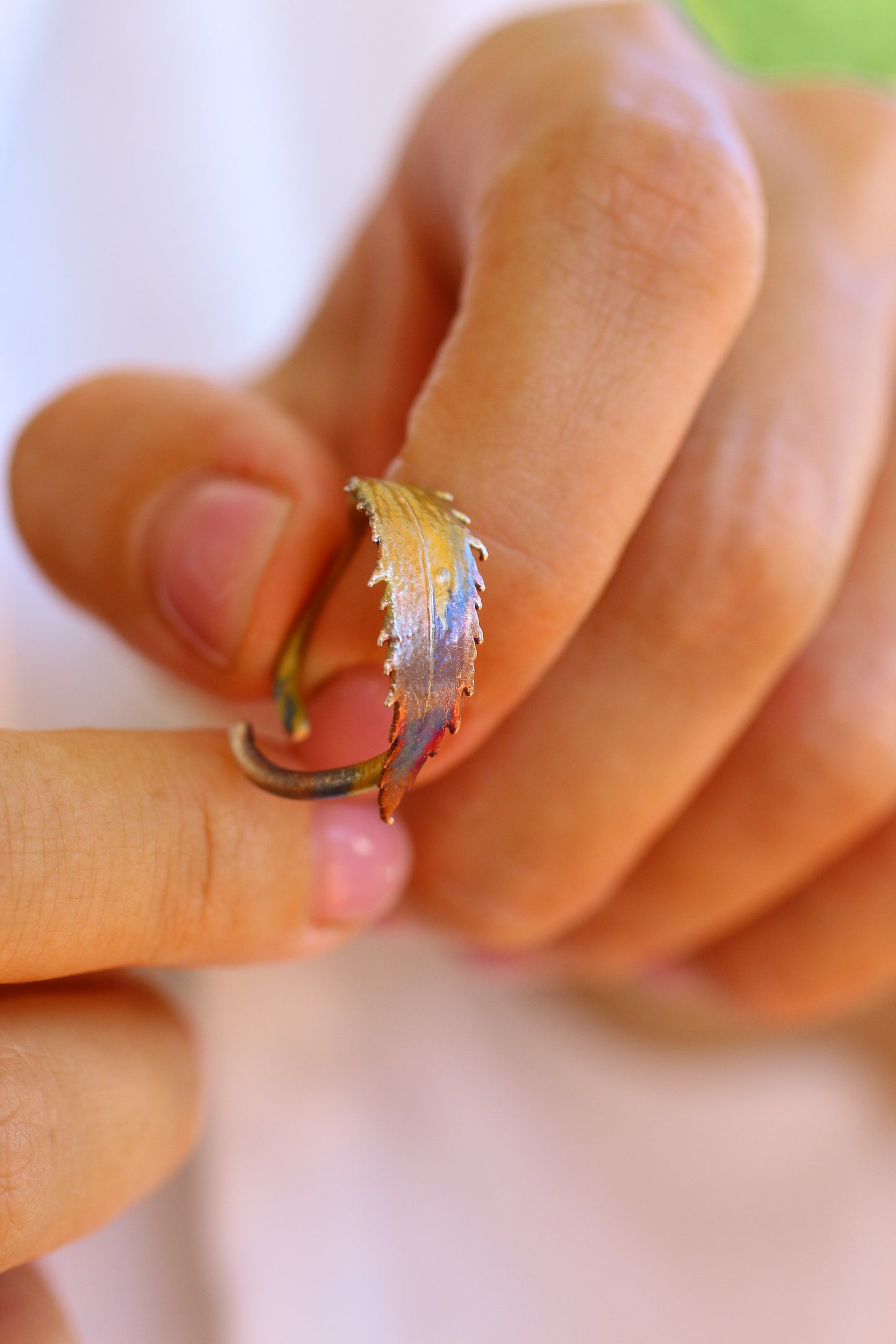 Anel com folha de tagetes