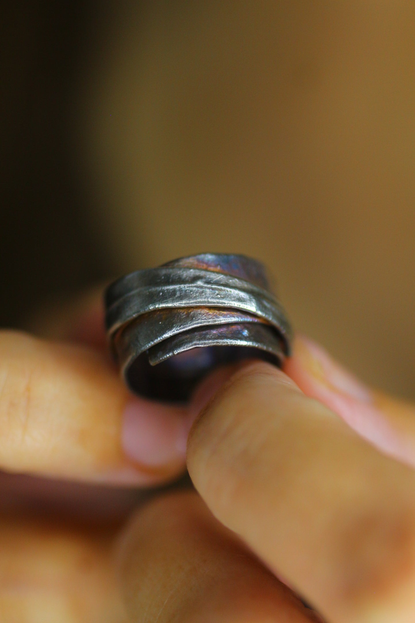 Anel com folha de palmeira