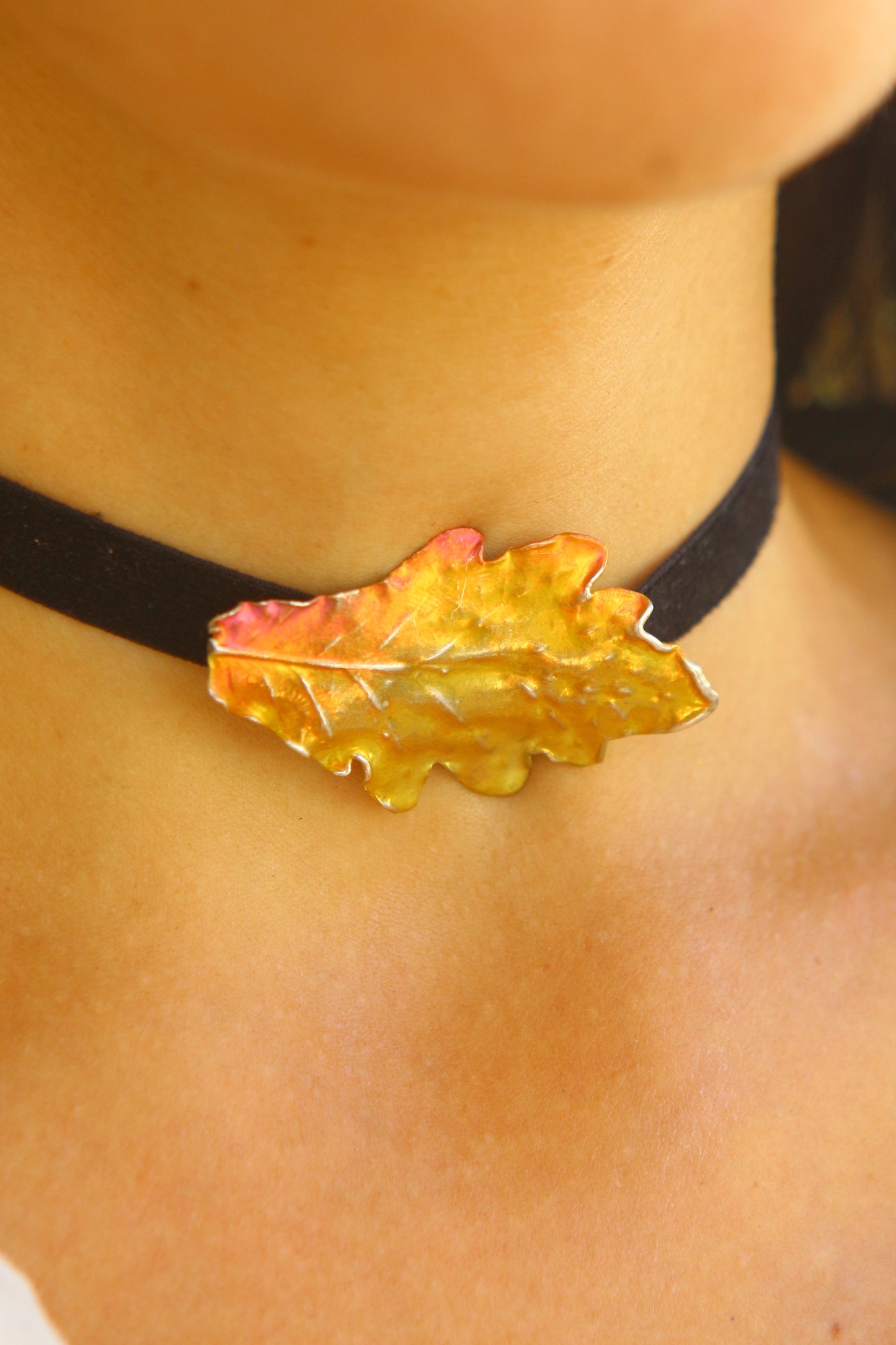 Pendente com folha de carvalho