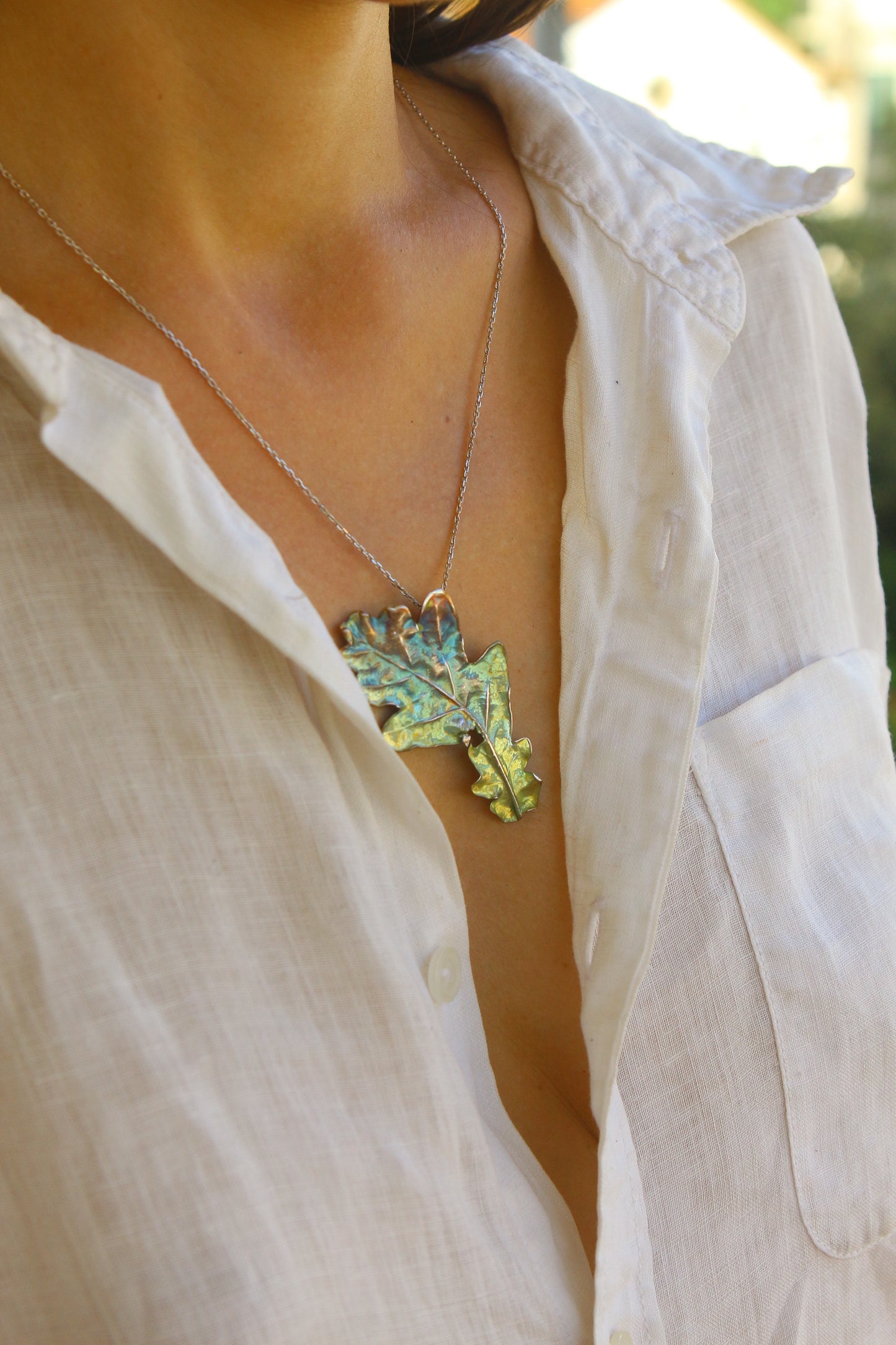 Pendente com folha de carvalho