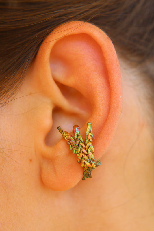 Ear cuff com espiga de erva