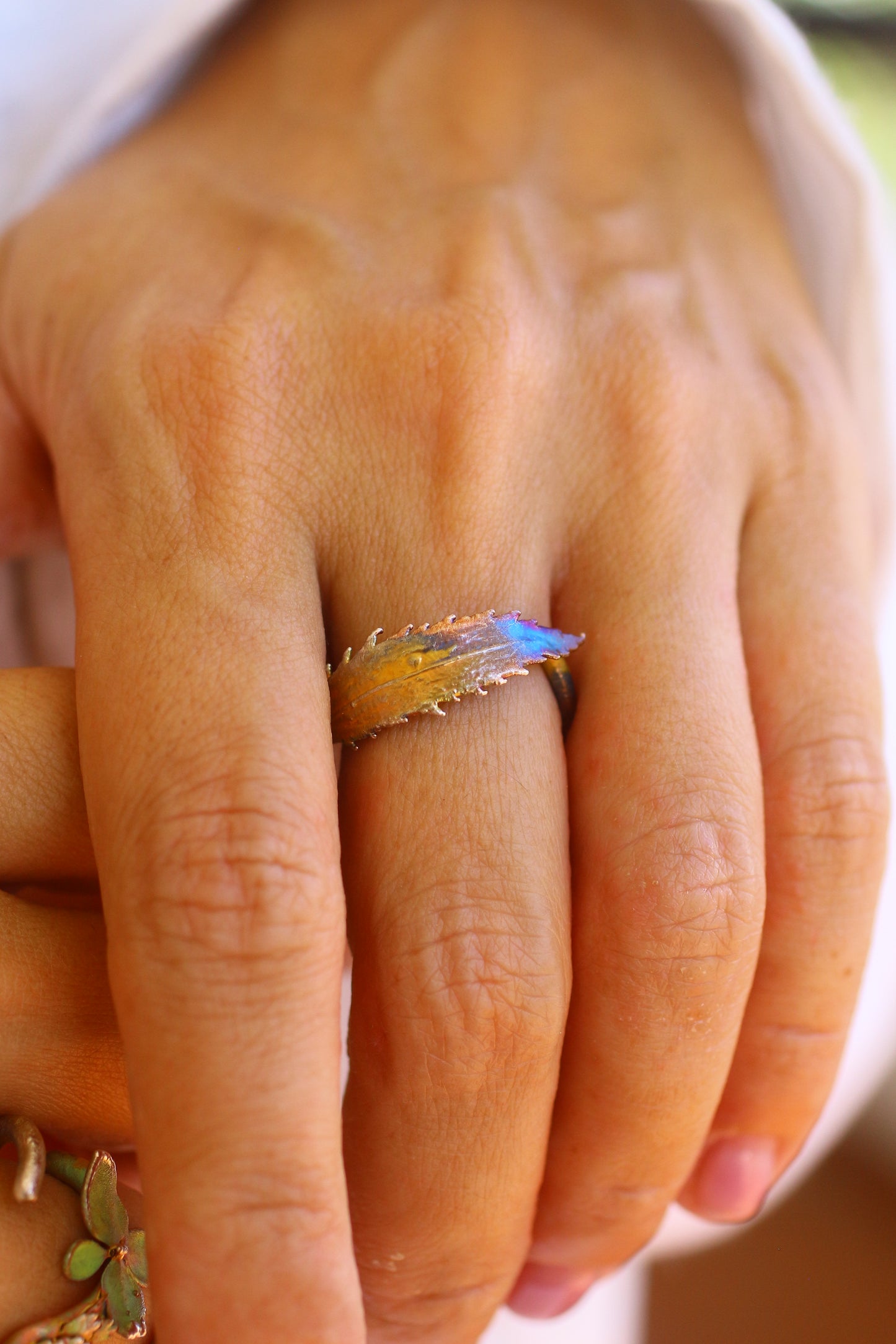 Anel com folha de tagetes