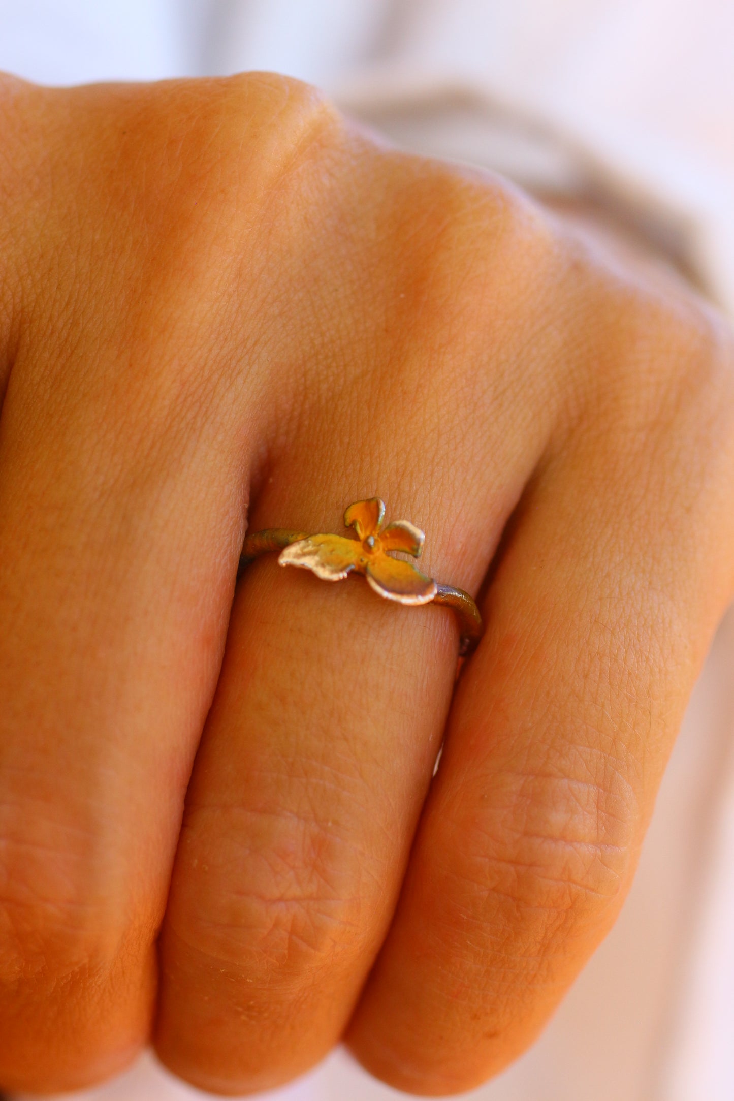 Anel com flor de hortensia