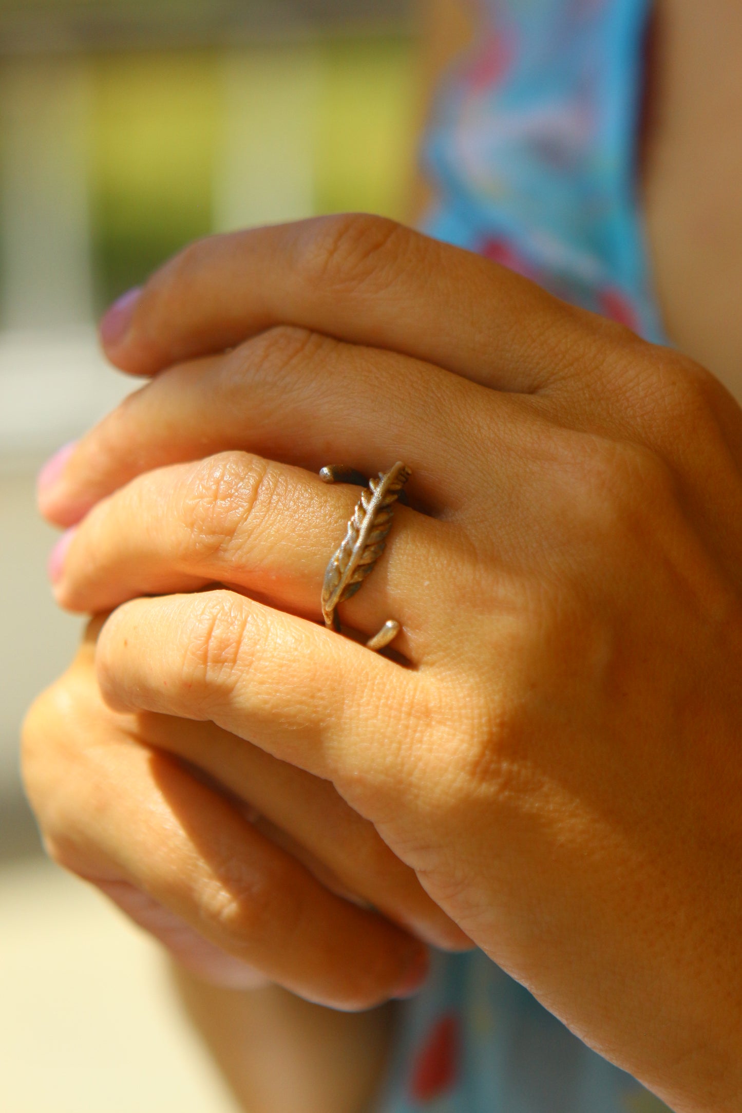 Anel com espiga de erva