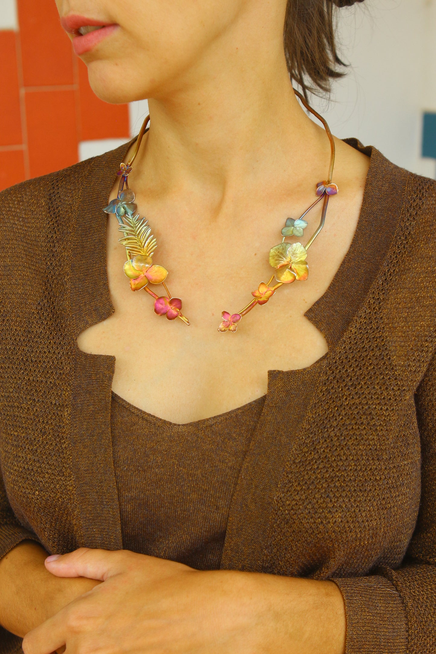 Colar com flores de hortensia