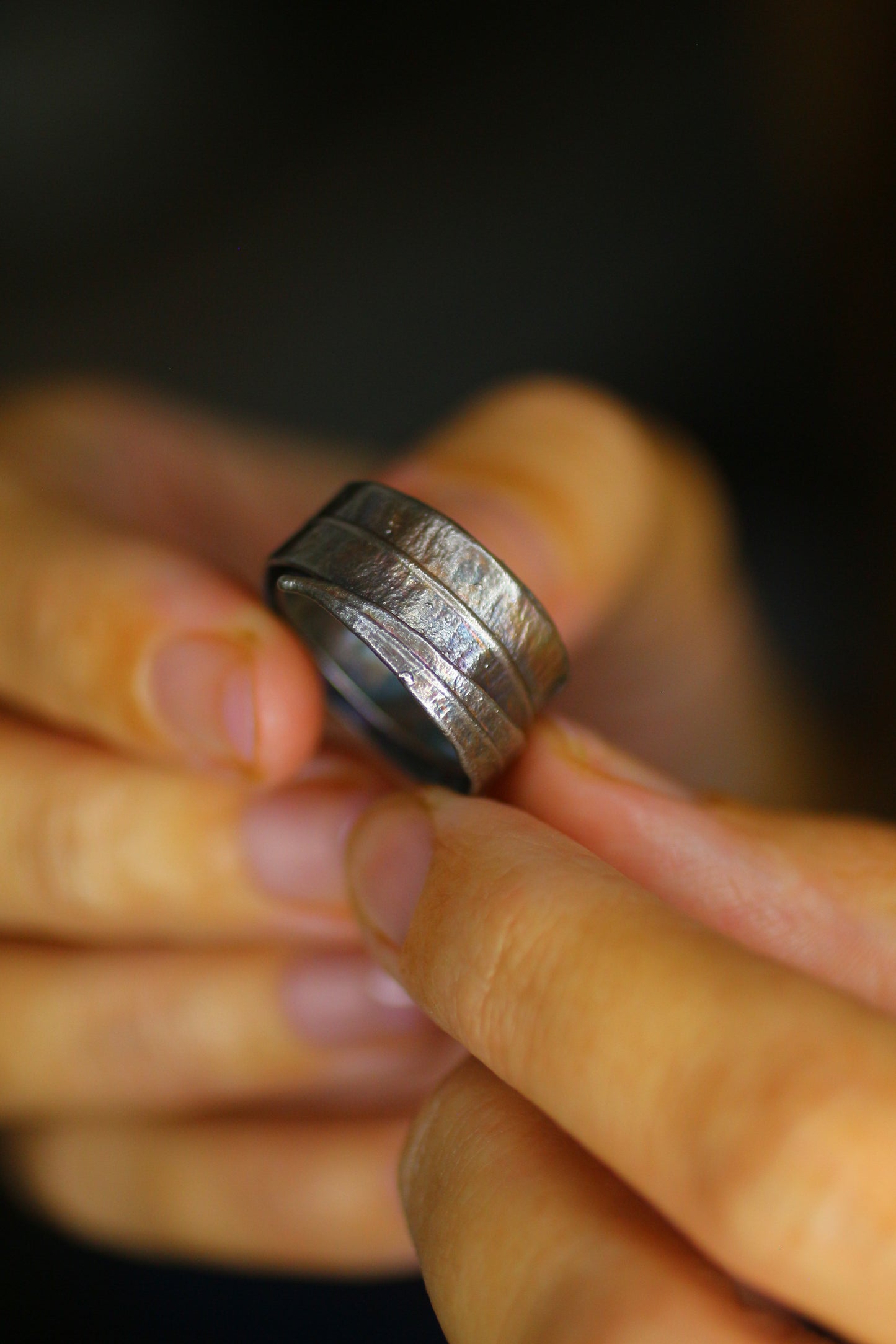 Anel com folha de palmeira