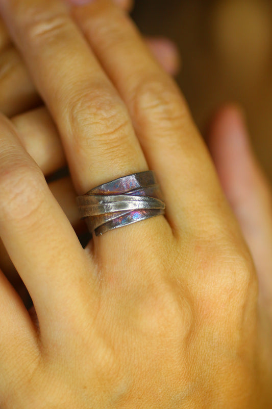 Anel com folha de palmeira