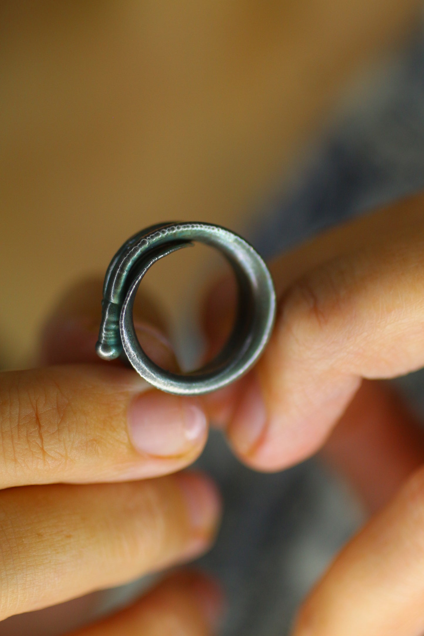 Anel com folha de bambu