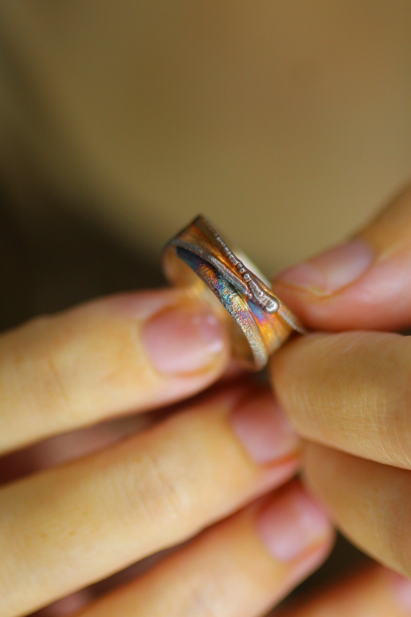 Anel com folha de bambu