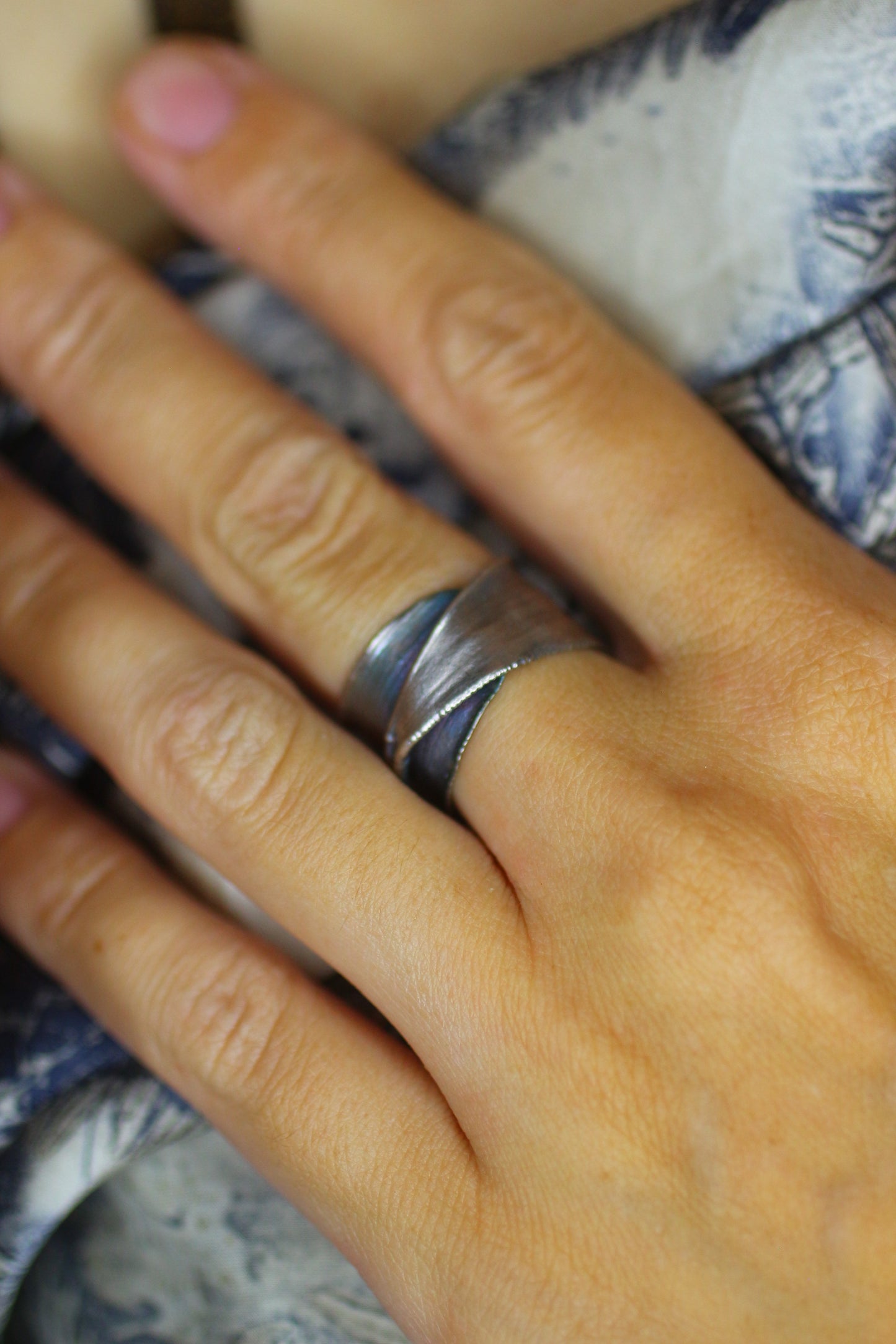 Anel com folha de bambu