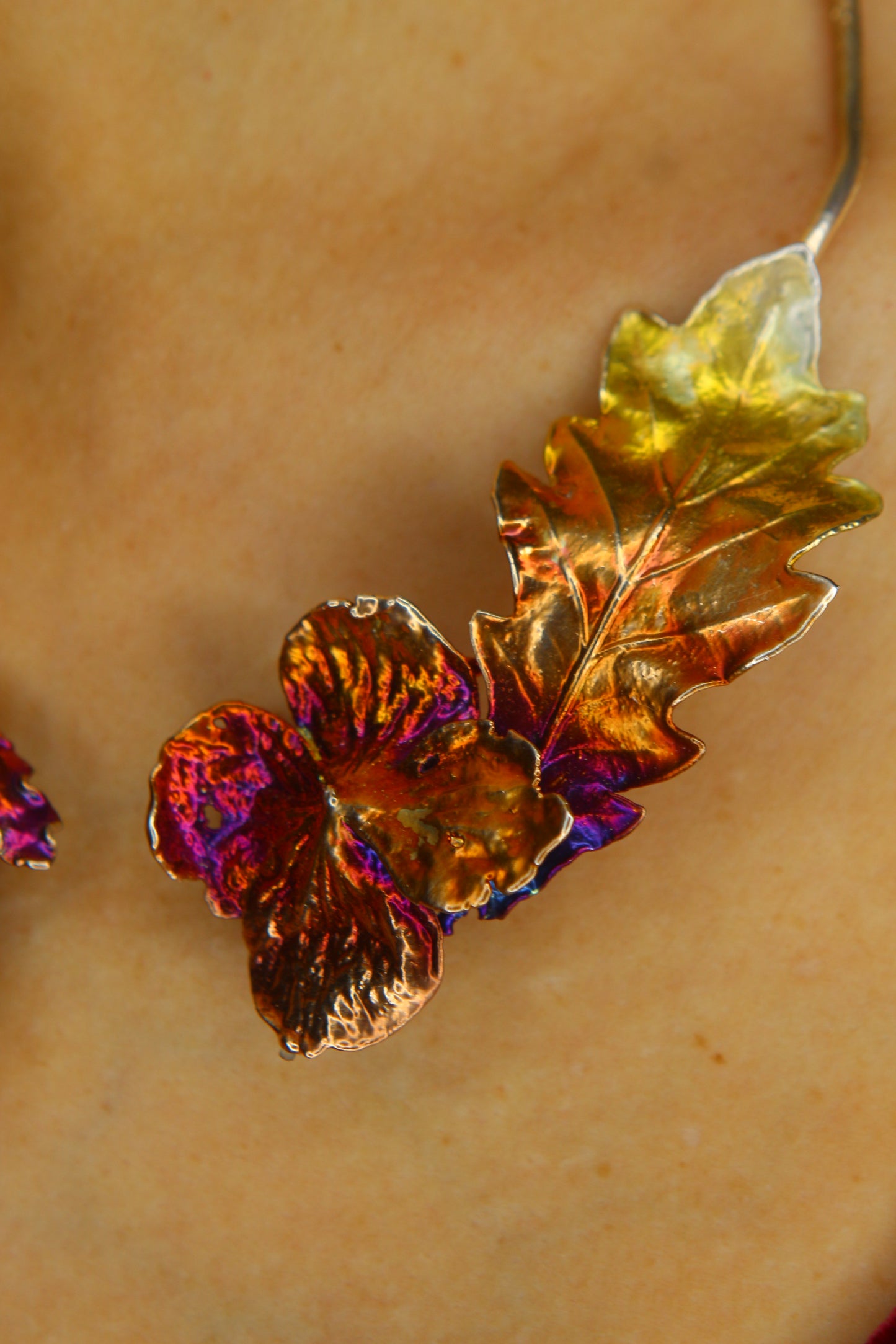Colar com flores de hortensia