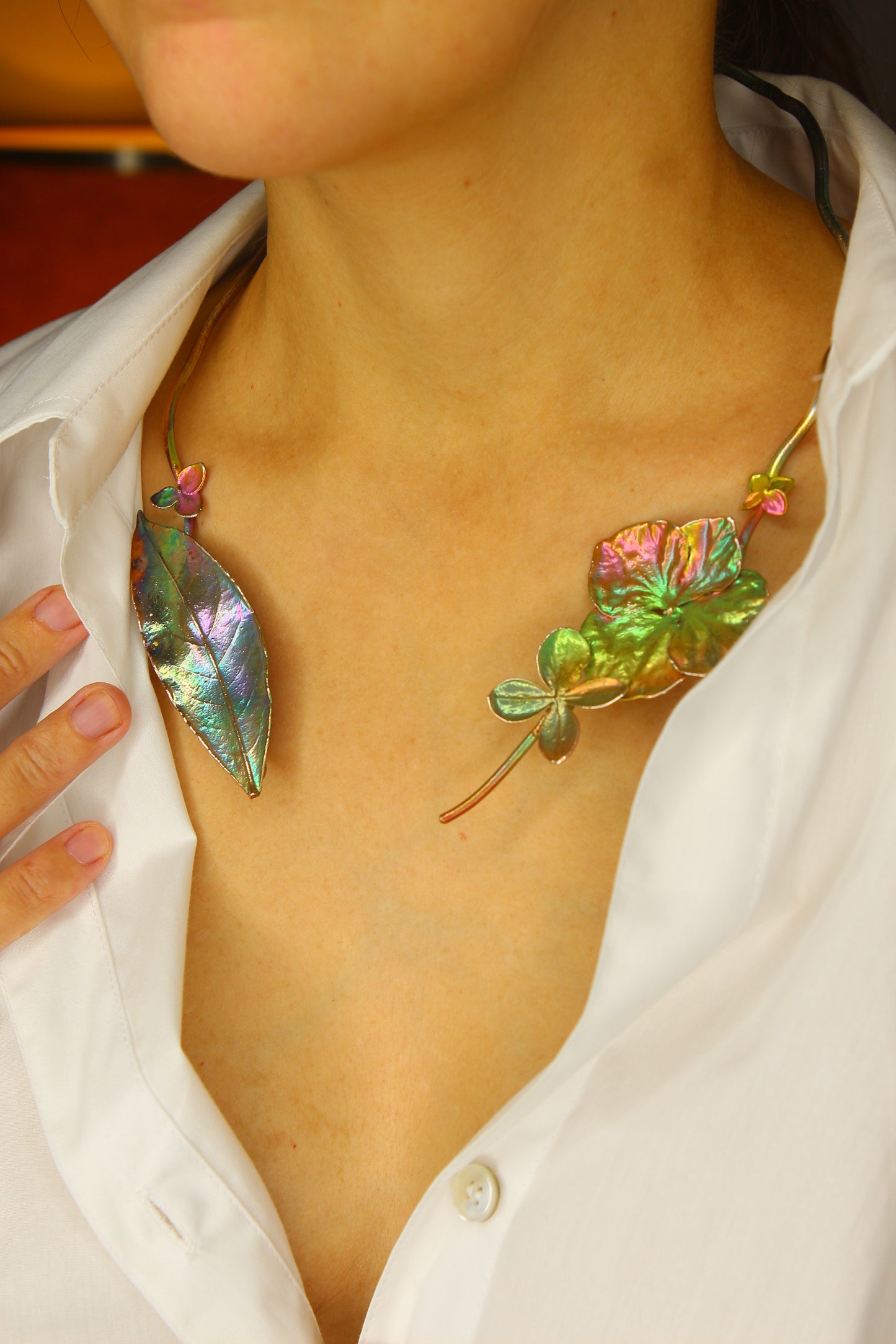 Colar com flores de hortensia