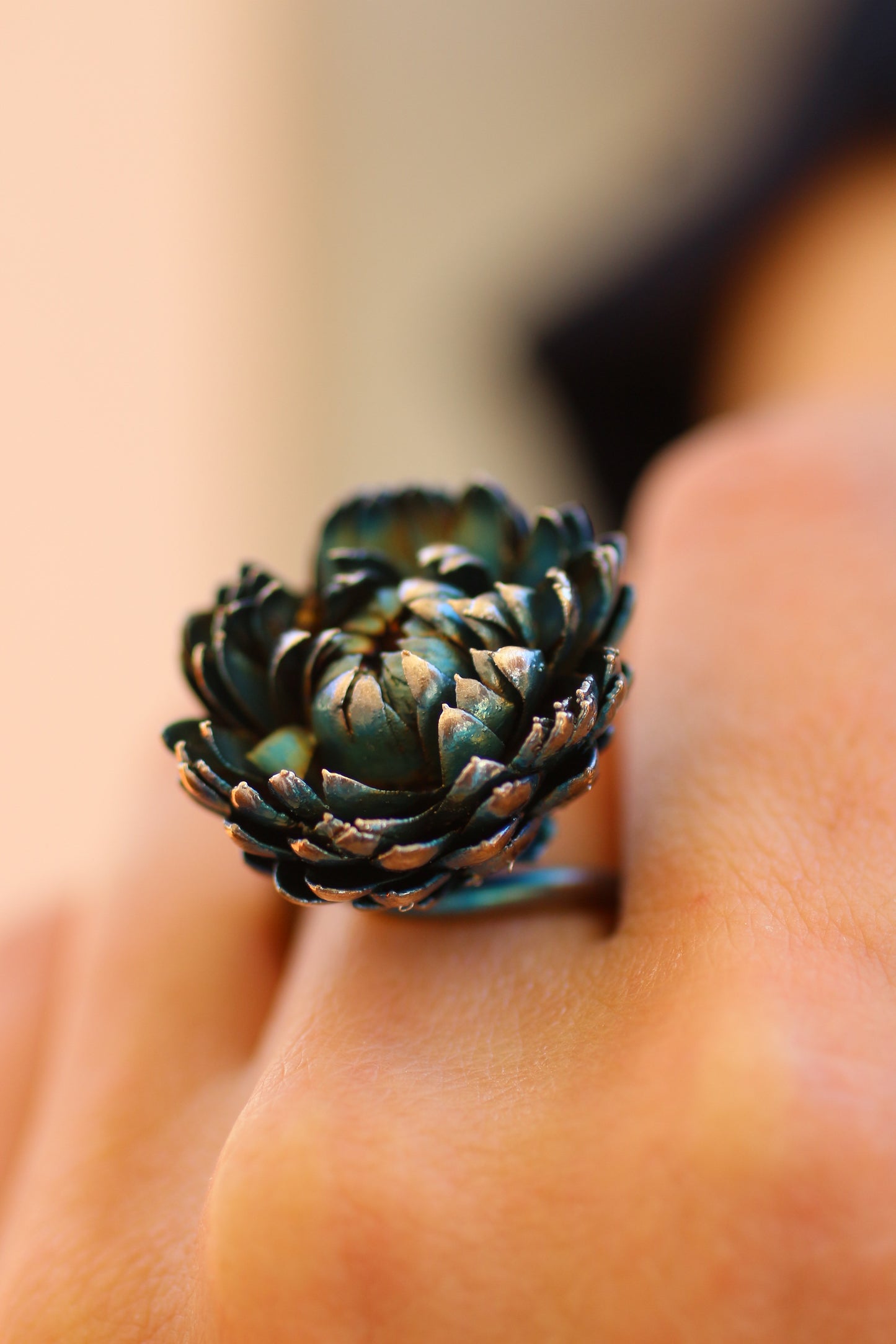 Anel com flor de xerochrysum