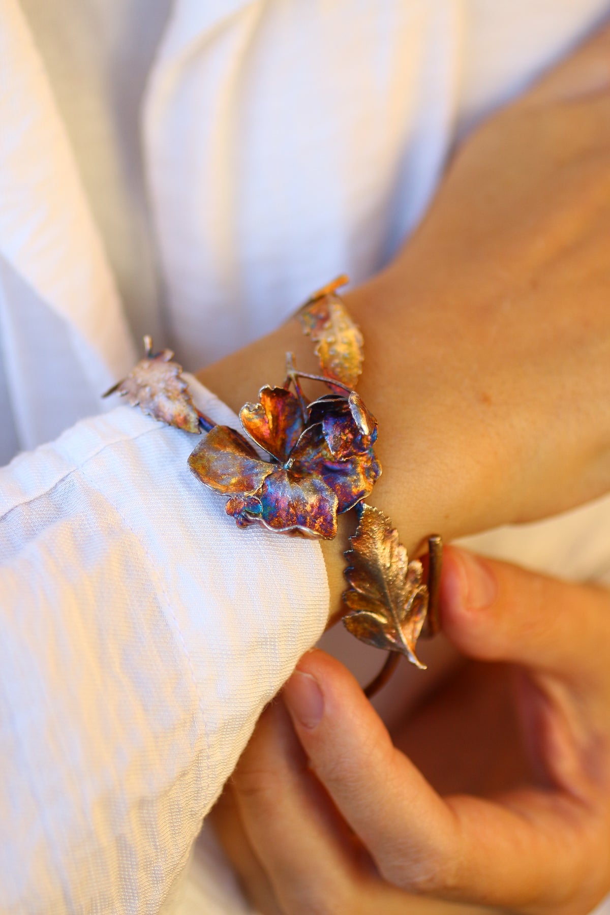 Pulseira com folha de feto