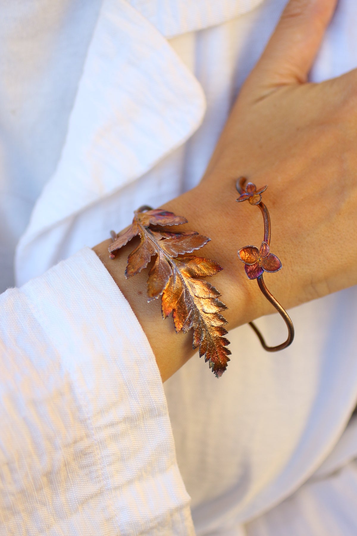 Pulseira com folha de feto